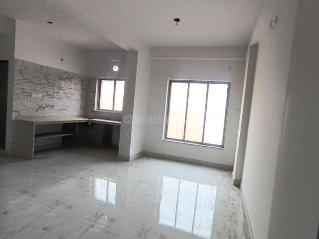 2 BHK Apartment in Teghoria for resale Kolkata. The reference number is 20102376