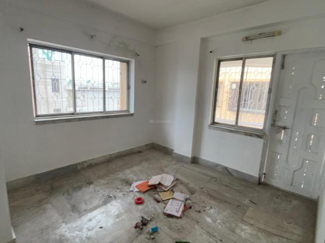 2 BHK Apartment in Thakurpukur for resale Kolkata. The reference number is 20363630