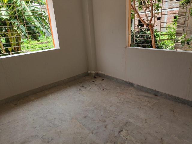 2 BHK Apartment in Thakurpukur for resale Kolkata. The reference number is 20451456