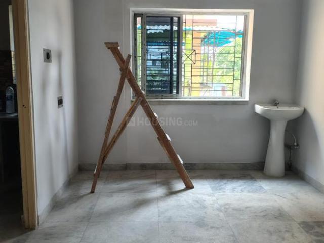 2 BHK Apartment in Thakurpukur for resale Kolkata. The reference number is 20625550