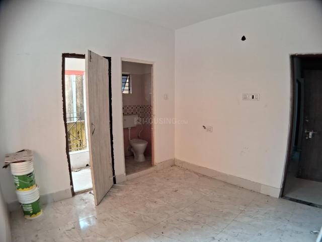 2 BHK Apartment in Purba Barisha for resale Kolkata. The reference number is 17249943