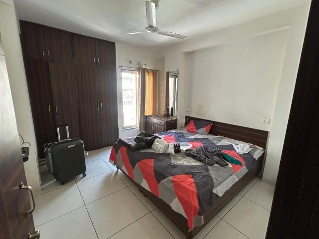 2 BHK Apartment in Thaltej for rent Ahmedabad. The reference number is 19804479