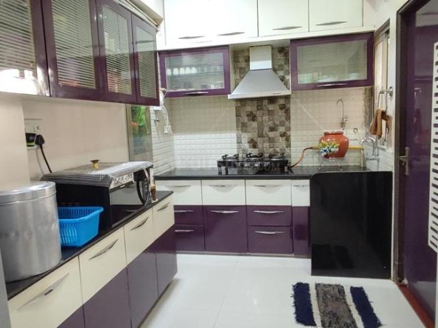 2 BHK Apartment in Thaltej for rent Ahmedabad. The reference number is 20804719