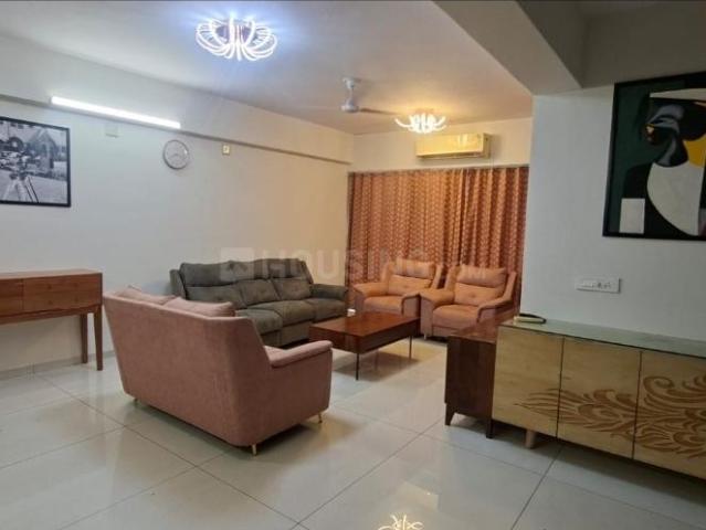 2 BHK Apartment in Thaltej for rent Ahmedabad. The reference number is 20804761