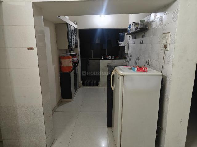 2 BHK Apartment in Thaltej for rent Ahmedabad. The reference number is 20166940