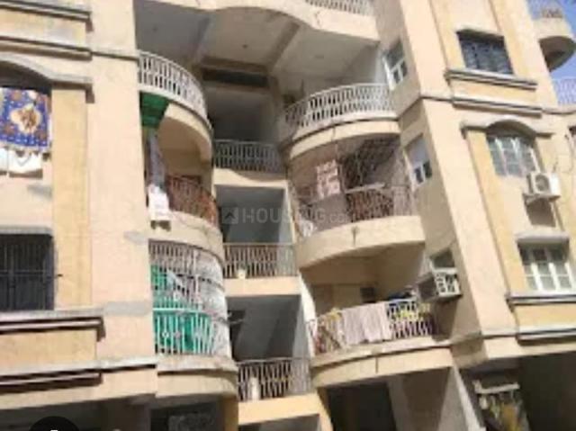 2 BHK Apartment in Thaltej for resale Ahmedabad. The reference number is 18358269