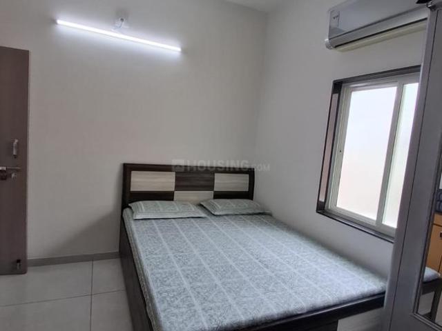 2 BHK Apartment in Thaltej for resale Ahmedabad. The reference number is 20848988