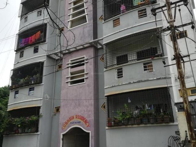 2 BHK Apartment in Thaltej for resale Ahmedabad. The reference number is 20819848