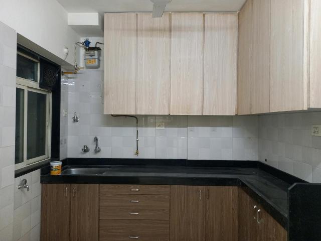 2 BHK Apartment in Thane West for rent Thane. The reference number is 9345256
