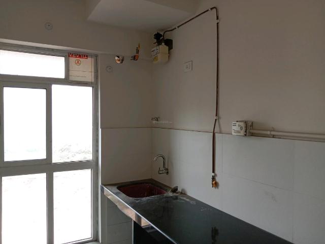 2 BHK Apartment in Thane West for rent Thane. The reference number is 11429638