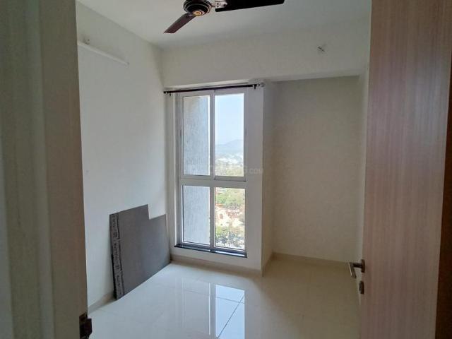 2 BHK Apartment in Thane West for rent Thane. The reference number is 13128559