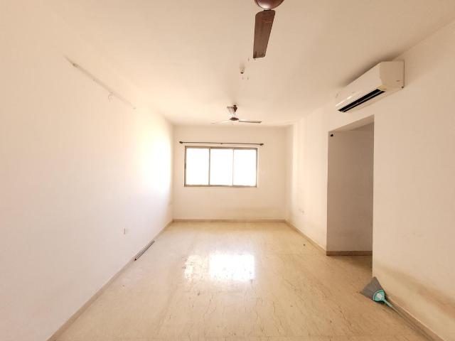 2 BHK Apartment in Thane West for rent Thane. The reference number is 18012263