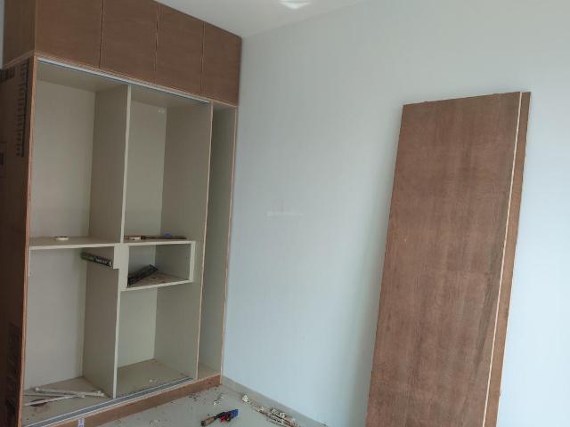 2 BHK Apartment in Thane West for rent Thane. The reference number is 18570360