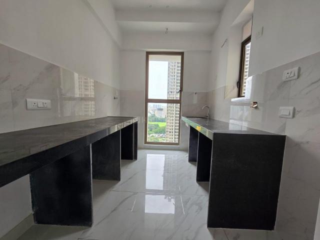 2 BHK Apartment in Thane West for rent Thane. The reference number is 18674636