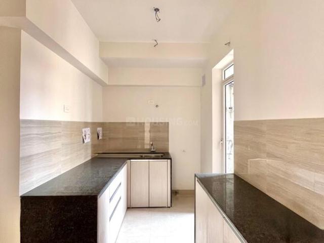 2 BHK Apartment in Thane West for rent Thane. The reference number is 18745847