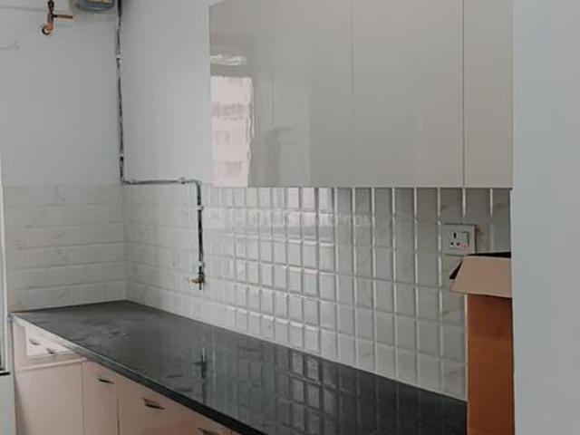 2 BHK Apartment in Thane West for rent Thane. The reference number is 18702183
