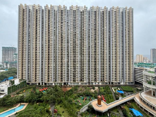 2 BHK Apartment in Thane West for rent Thane. The reference number is 18728367