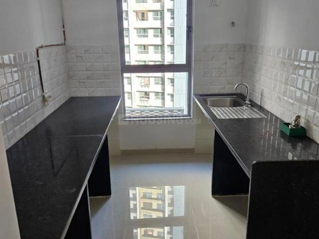 2 BHK Apartment in Thane West for rent Thane. The reference number is 18825133