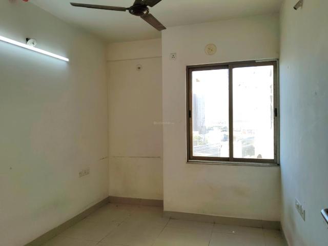 2 BHK Apartment in Thane West for rent Thane. The reference number is 19064090