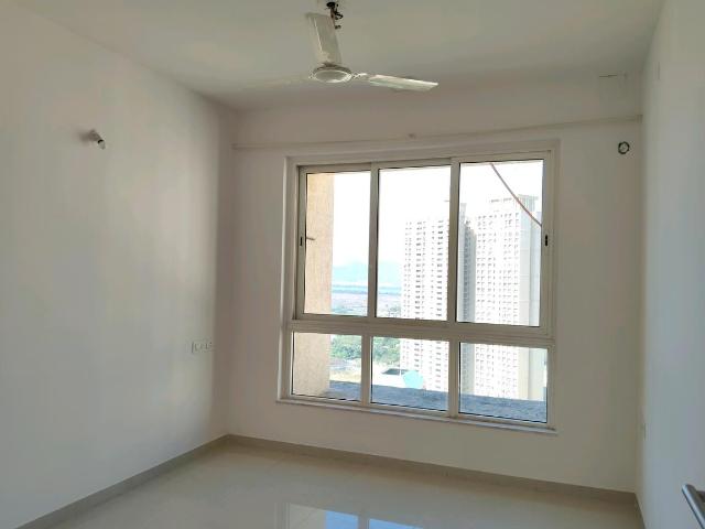 2 BHK Apartment in Thane West for rent Thane. The reference number is 19066063