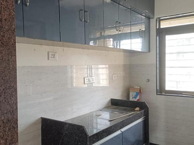 2 BHK Apartment in Thane West for rent Thane. The reference number is 19238212