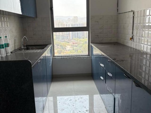 2 BHK Apartment in Thane West for rent Thane. The reference number is 19305065