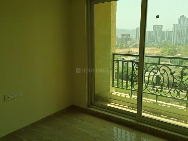 2 BHK Apartment in Thane West for rent Thane. The reference number is 19406078