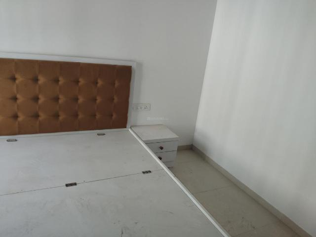 2 BHK Apartment in Thane West for rent Thane. The reference number is 19684484