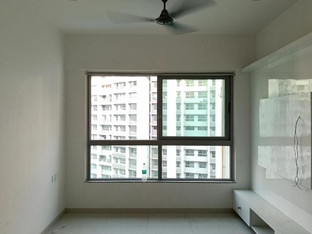 2 BHK Apartment in Thane West for rent Thane. The reference number is 19693245