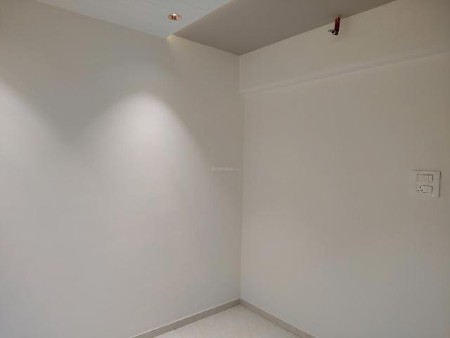 2 BHK Apartment in Thane West for rent Thane. The reference number is 19796251