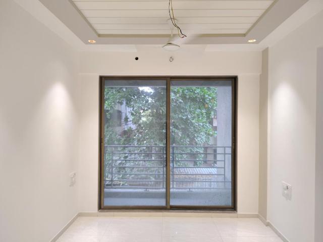 2 BHK Apartment in Thane West for rent Thane. The reference number is 19797285