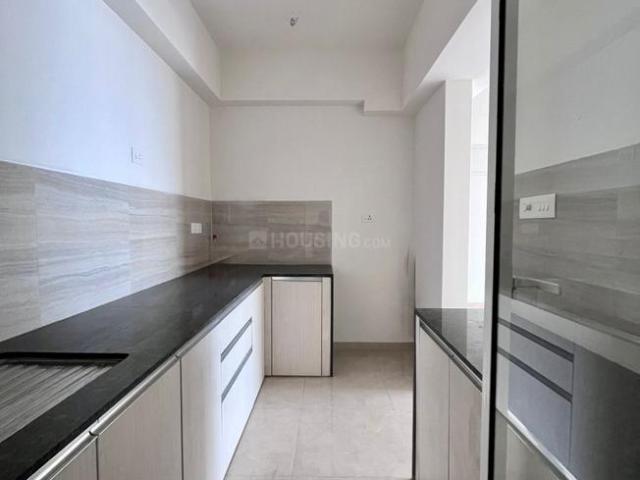 2 BHK Apartment in Thane West for rent Thane. The reference number is 19716239