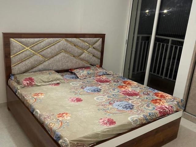 2 BHK Apartment in Thane West for rent Thane. The reference number is 19734662
