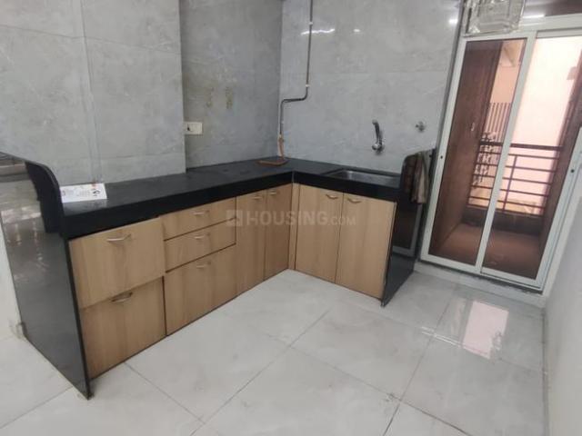 2 BHK Apartment in Thane West for rent Thane. The reference number is 19988577