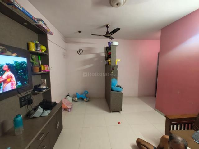 2 BHK Apartment in Thane West for rent Thane. The reference number is 19990315