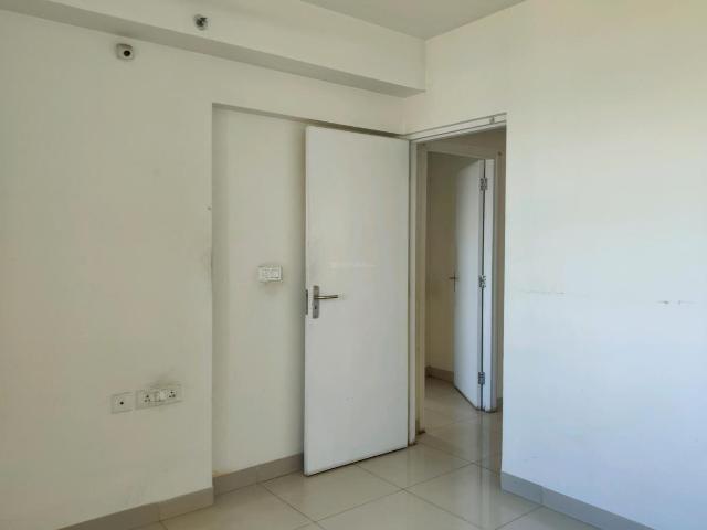 2 BHK Apartment in Thane West for rent Thane. The reference number is 19916064