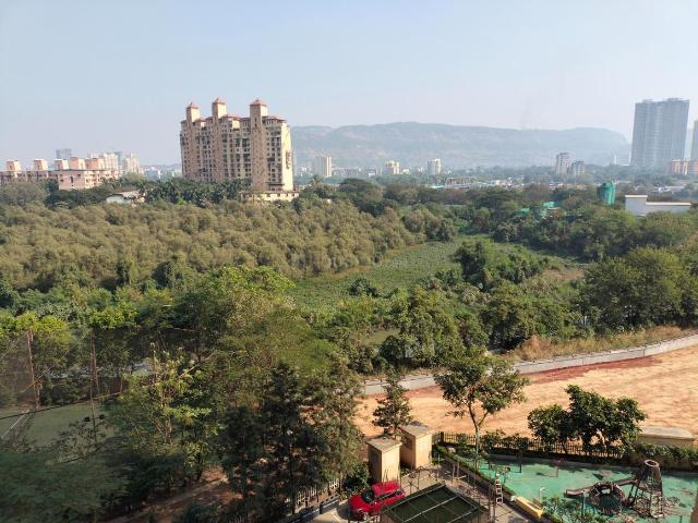 2 BHK Apartment in Thane West for rent Thane. The reference number is 20023174