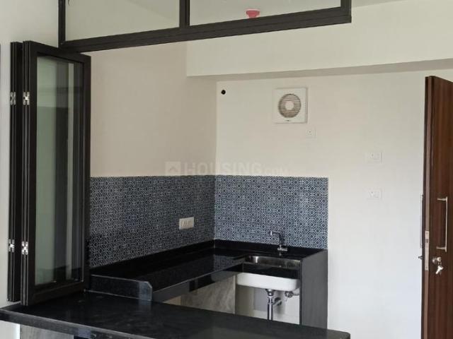 2 BHK Apartment in Thane West for rent Thane. The reference number is 20146786