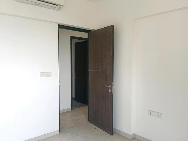 2 BHK Apartment in Kasarvadavali for rent Thane. The reference number is 20104810