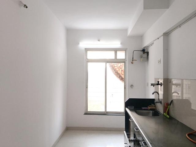 2 BHK Apartment in Thane West for rent Thane. The reference number is 20113440