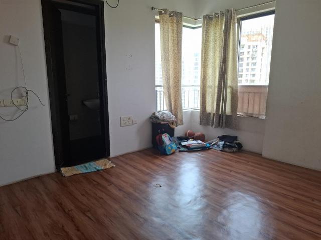 2 BHK Apartment in Thane West for rent Thane. The reference number is 20274603