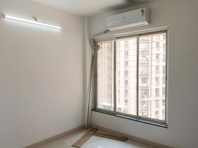 2 BHK Apartment in Thane West for rent Thane. The reference number is 20298471