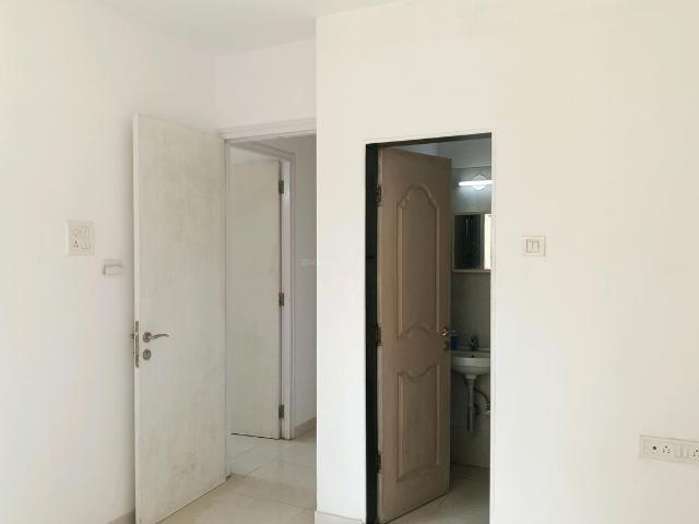 2 BHK Apartment in Thane West for rent Thane. The reference number is 20298428