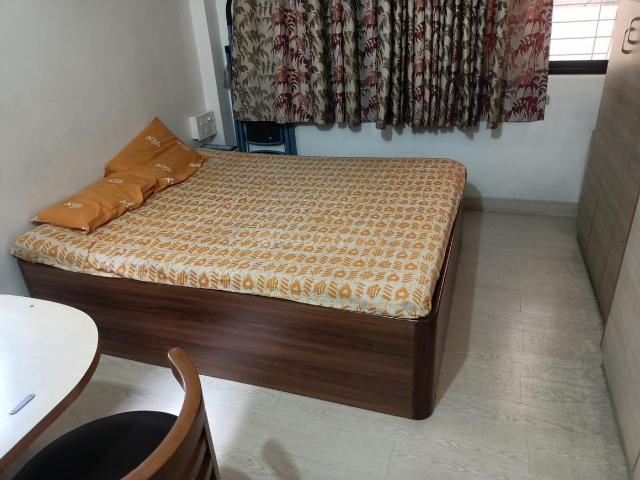 2 BHK Apartment in Thane West for rent Thane. The reference number is 20383530