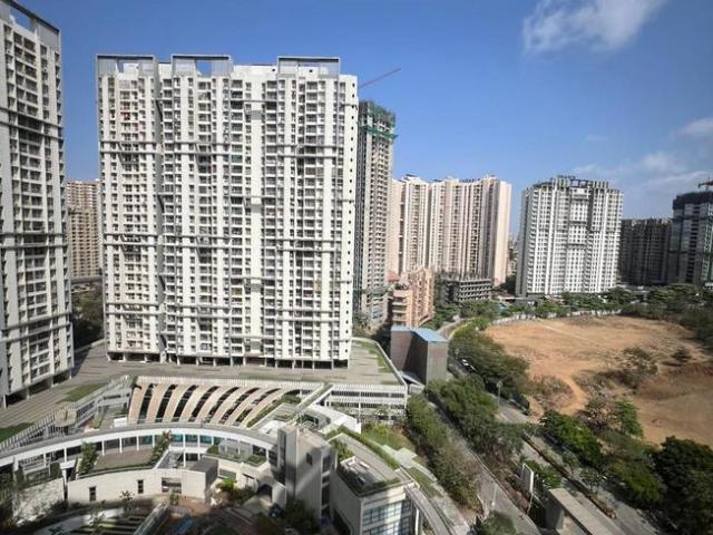 2 BHK Apartment in Thane West for rent Thane. The reference number is 20386393