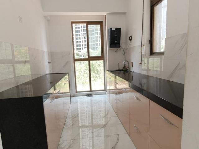 2 BHK Apartment in Thane West for rent Thane. The reference number is 20483906