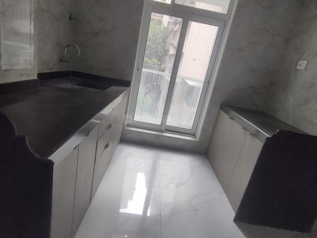 2 BHK Apartment in Thane West for rent Thane. The reference number is 20570207