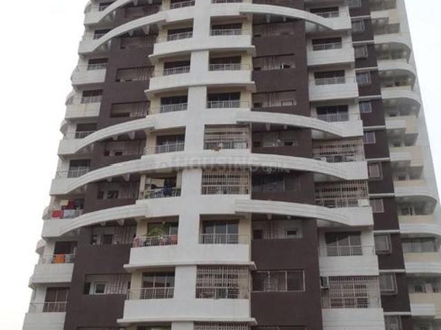 2 BHK Apartment in Thane West for rent Thane. The reference number is 20684543