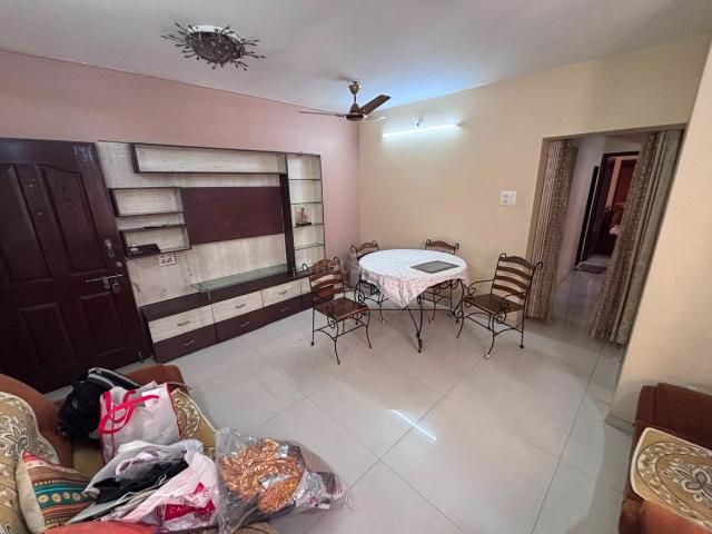 2 BHK Apartment in Thane West for rent Thane. The reference number is 20975359