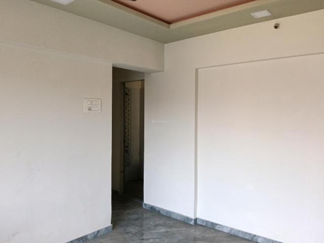 2 BHK Apartment in Thane West for resale Thane. The reference number is 19799861